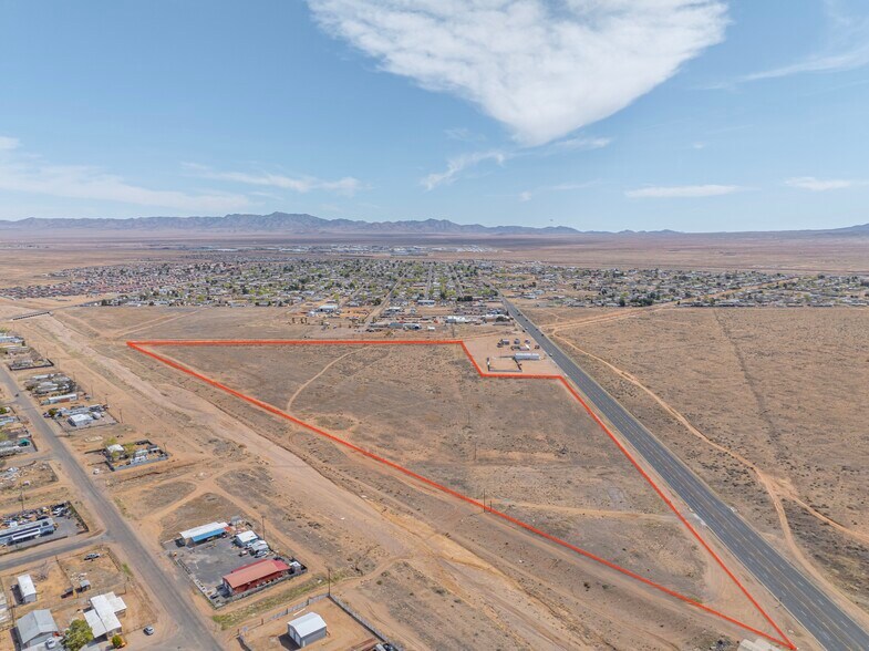 000 Northern Ave, Kingman, AZ à vendre - Aérien – Image 3 sur 13