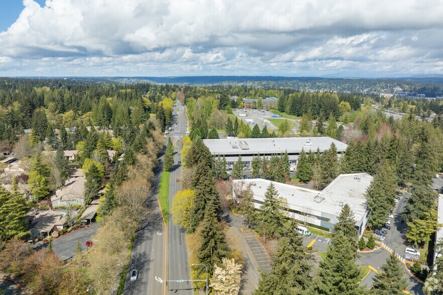 5020 148th Ave NE, Redmond, WA à louer - Aérien – Image 2 sur 5
