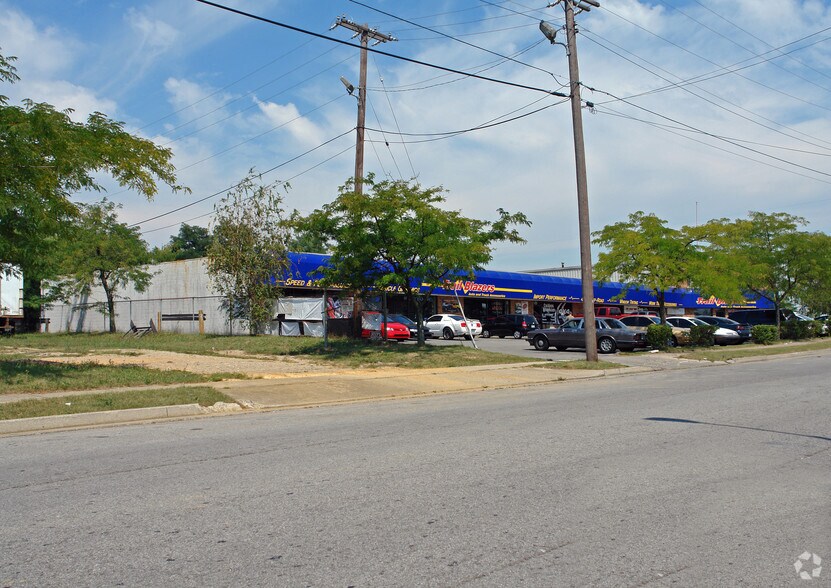 2015 Family Cir, Lexington, KY à louer - Photo de l’immeuble – Image 3 sur 41