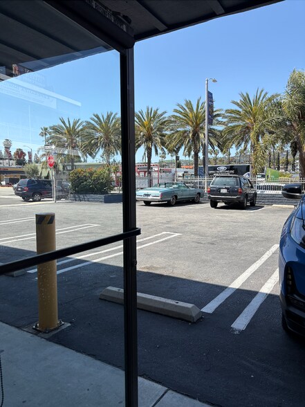 312 N Gaffey St, San Pedro, CA à louer - Photo de l’immeuble – Image 2 sur 21