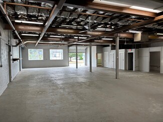 Plus de détails pour 151 Heywood Ave, West Springfield, MA - Industriel/Logistique à louer