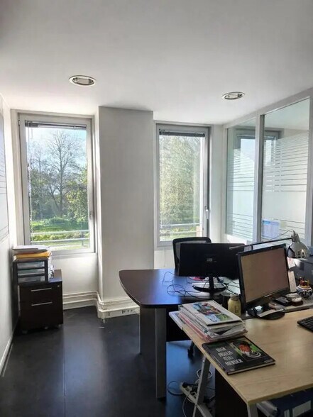 Bureau dans Nantes à louer - Photo de l’immeuble – Image 2 sur 6