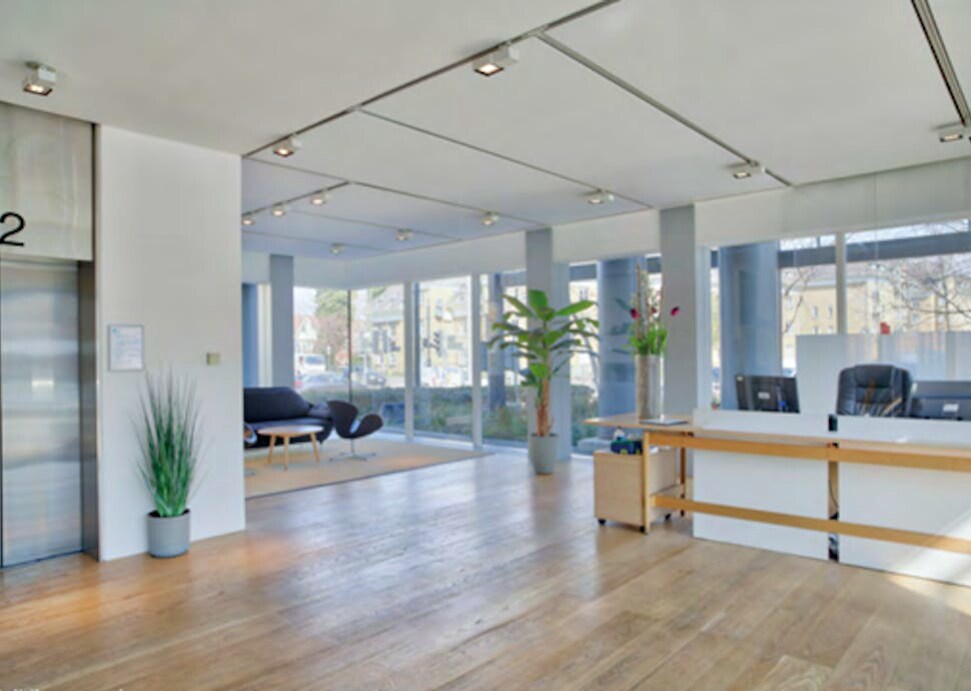 1 Christchurch Way, Woking à louer Photo intérieure– Image 1 sur 3