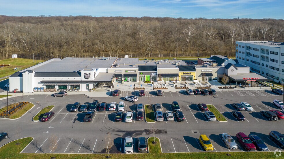 7760-7860 Olentangy River Rd, Columbus, OH à vendre - Photo de l’immeuble – Image 2 sur 7