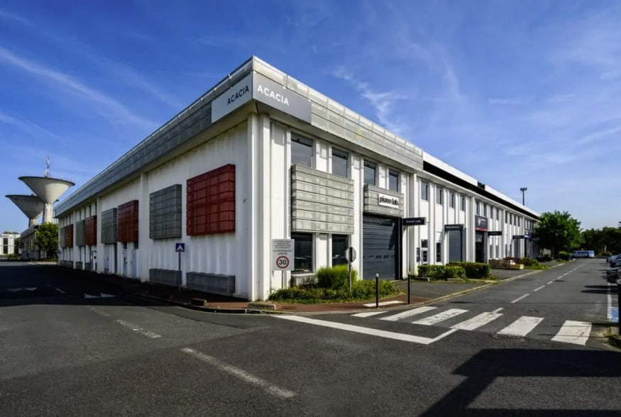 2 Avenue De La Baltique, Villebon-sur-Yvette à louer - Photo de l’immeuble – Image 3 sur 7