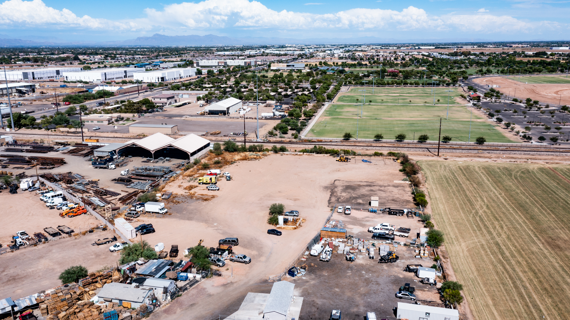 19015 S Arizona Ave, Chandler, AZ à louer Aérien– Image 1 sur 7
