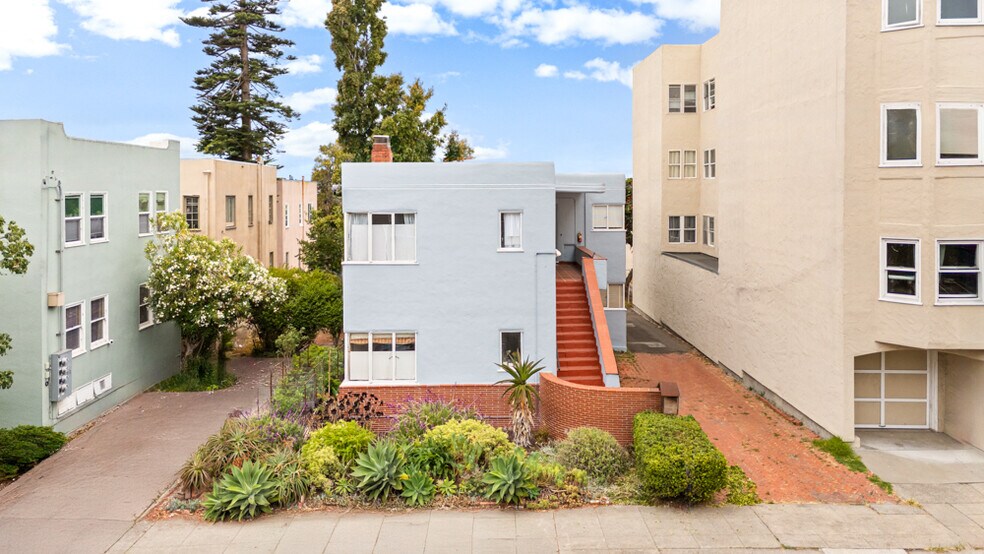 1682 Oxford St, Berkeley, CA à vendre - Photo de l’immeuble – Image 2 sur 31