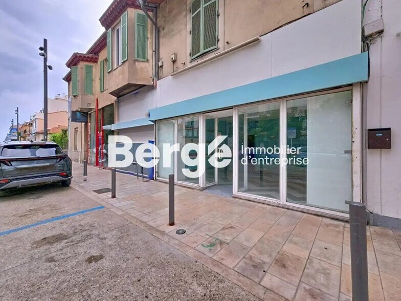 Local commercial dans Cannes à louer - Photo de l’immeuble – Image 2 sur 6