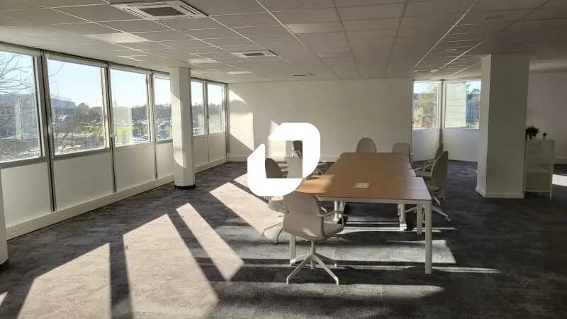 Bureau dans Pessac à louer - Photo de l’immeuble – Image 2 sur 11