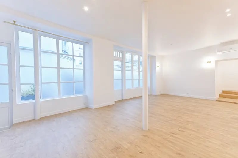 6 Rue De L'Agent Bailly, Paris à vendre - Photo de l’immeuble – Image 2 sur 14
