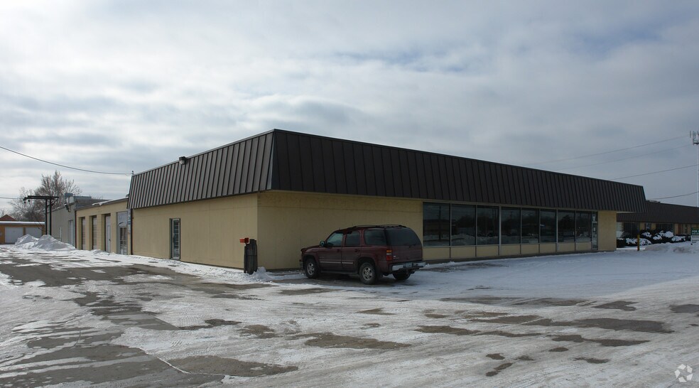 1537 E Euclid Ave, Des Moines, IA à louer - Photo principale – Image 2 sur 5