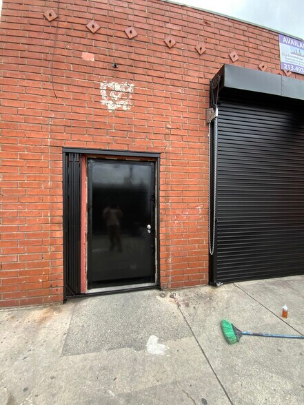 149 W 31st St, Los Angeles, CA à louer - Photo de l’immeuble – Image 3 sur 17