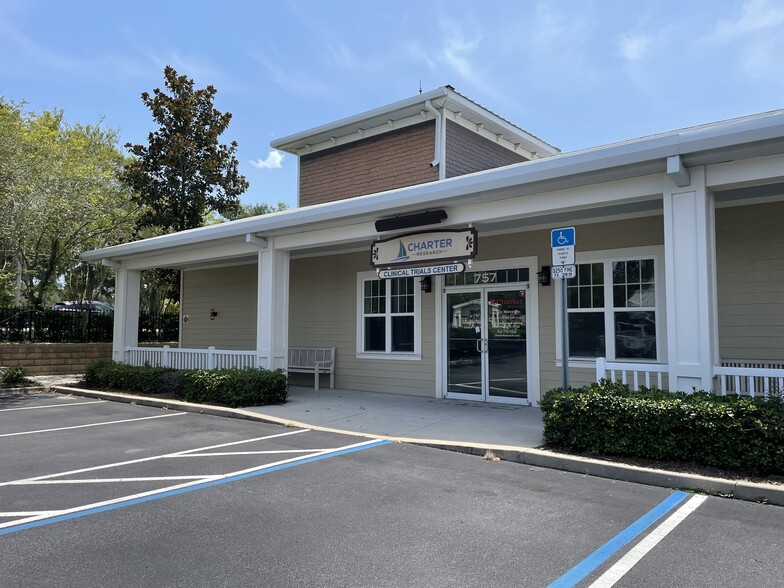 733-771 Highway 466, Lady Lake, FL à louer - Photo principale – Image 1 sur 17