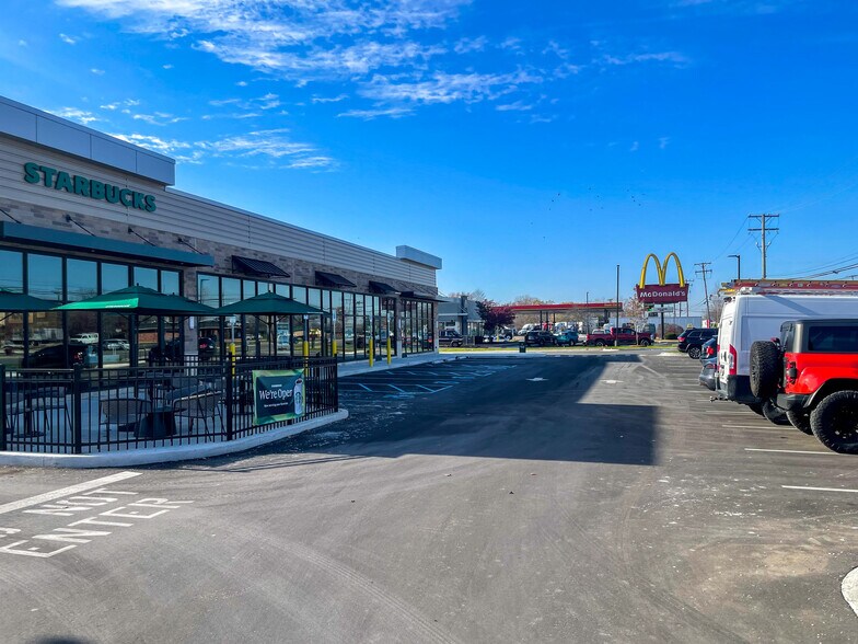 1224 N Dixie Hwy, Monroe, MI à louer - Photo de l’immeuble – Image 2 sur 5
