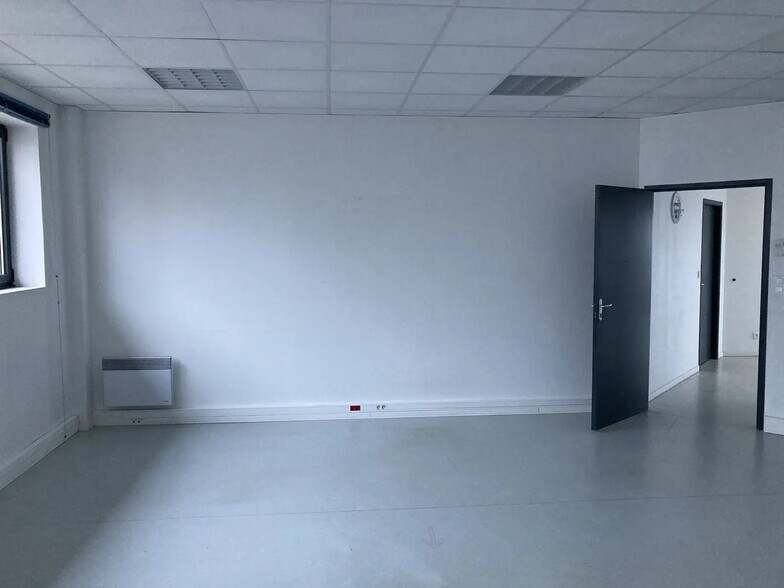 27 Avenue Jean Mantelet, Alençon à louer - Photo de l’immeuble – Image 3 sur 4