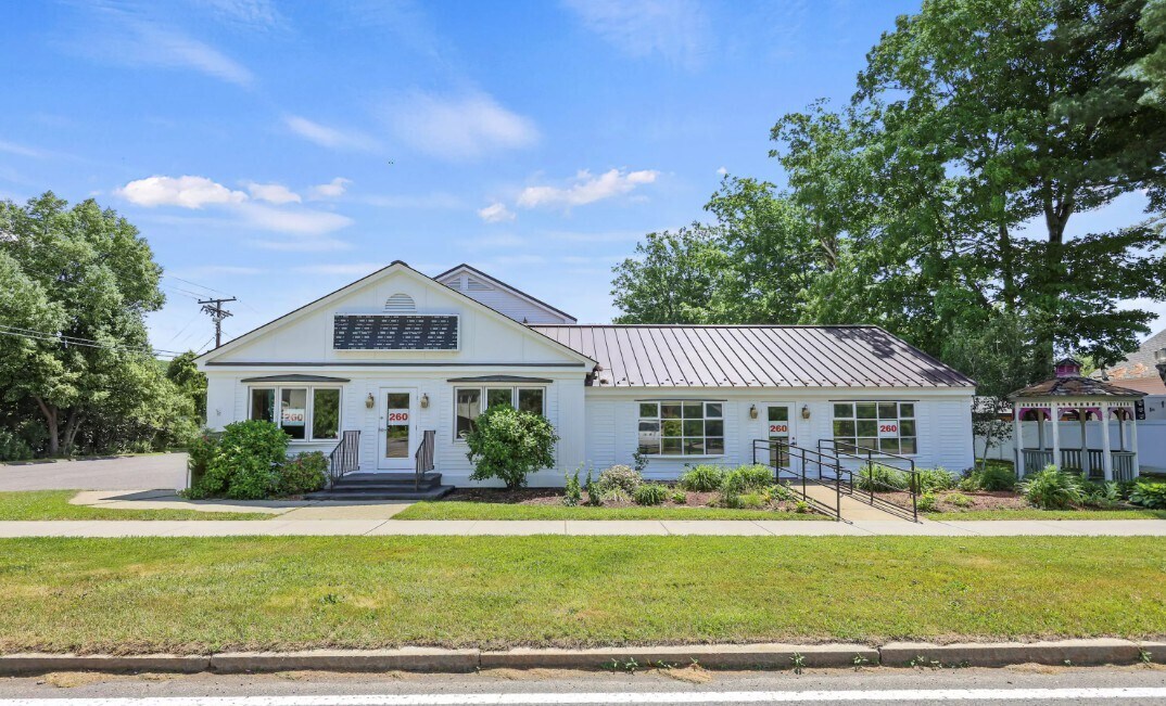 260 Stockbridge Rd, Great Barrington, MA à louer Photo de l’immeuble– Image 1 sur 13