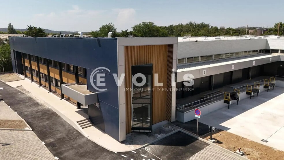 297 Rue Du Petit Mas, Avignon à louer - Photo de l’immeuble – Image 3 sur 10