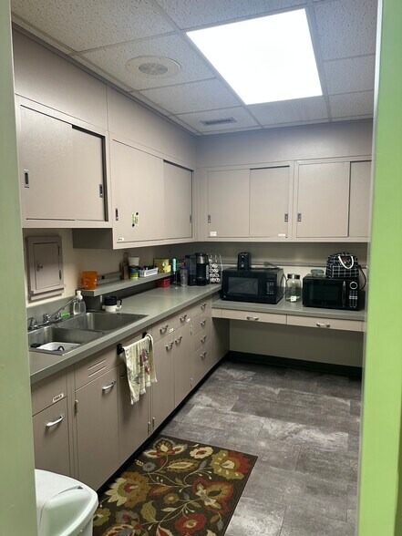 5300 N Meridian Ave, Oklahoma City, OK à louer - Photo de l’immeuble – Image 3 sur 12