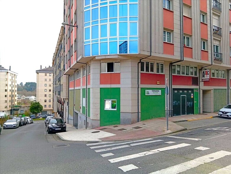 Local commercial dans Manuel à vendre - Photo de l’immeuble – Image 1 sur 7