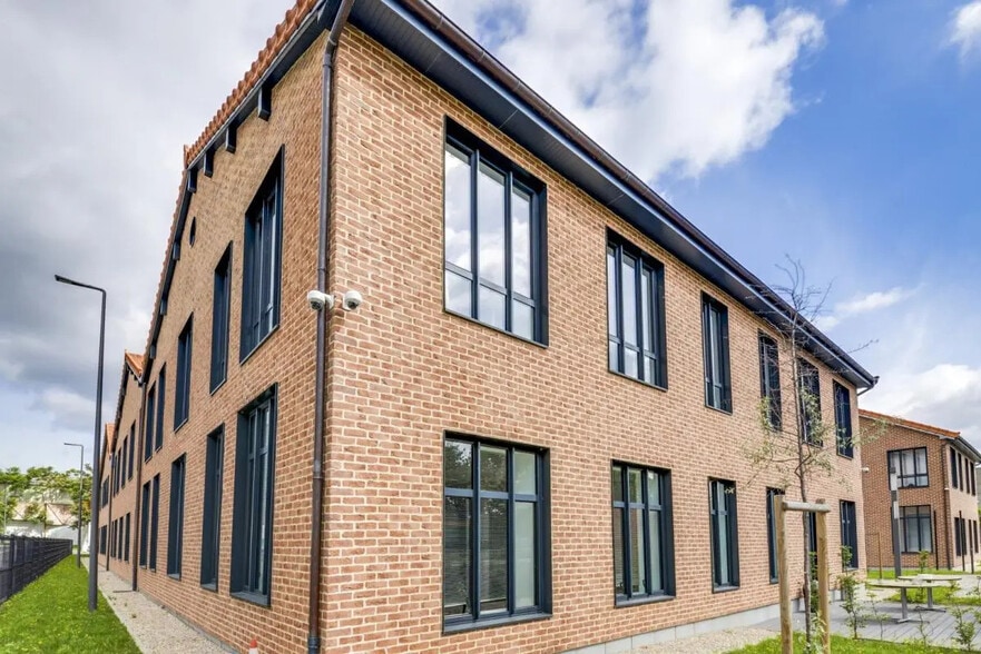 116 Quai De Bezons, Argenteuil à louer - Photo de l’immeuble – Image 2 sur 9