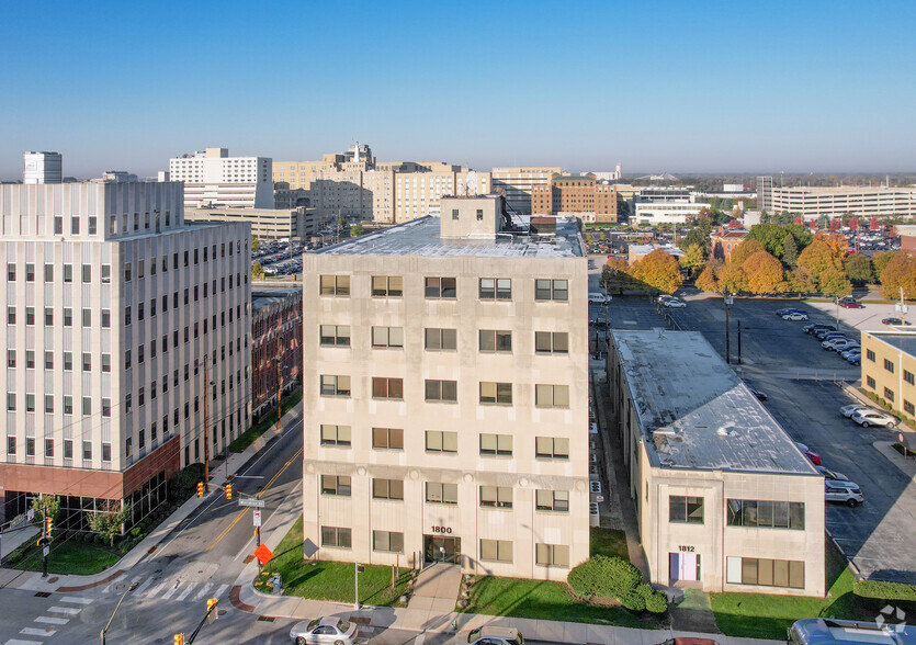 1800 N Meridian St, Indianapolis, IN à vendre - Photo de l’immeuble – Image 3 sur 16