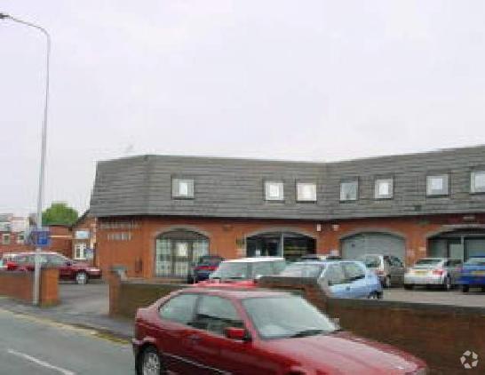 24 Bradwall Rd, Sandbach à louer - Photo de l’immeuble – Image 2 sur 8