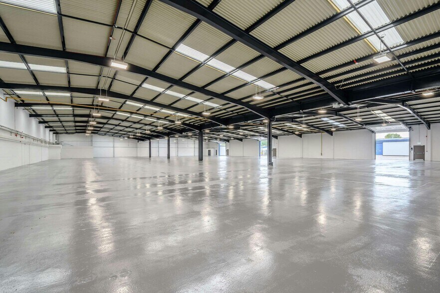 12-20 Napier Pl, Cumbernauld à vendre - Photo de l’immeuble – Image 3 sur 9