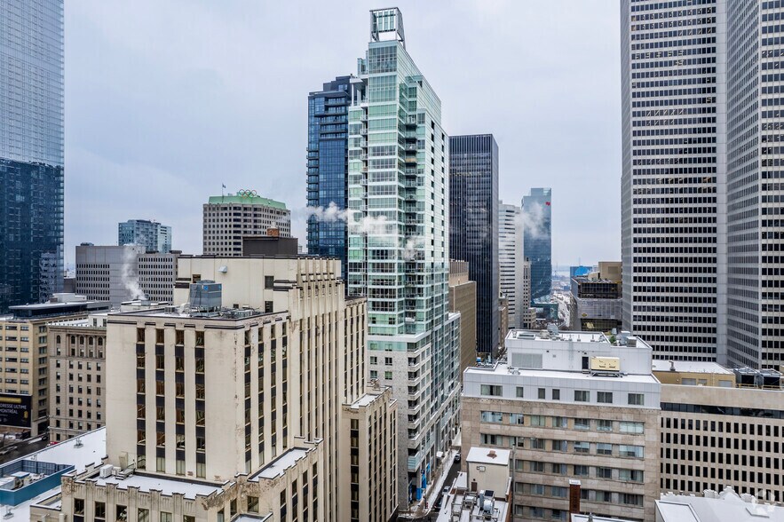 1211-1235 Boul Robert-Bourassa, Montréal, QC à louer - Photo de l’immeuble – Image 3 sur 7