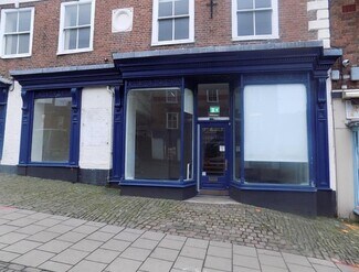 Plus de détails pour 12-12A Market Pl, Ashbourne - Local commercial à louer