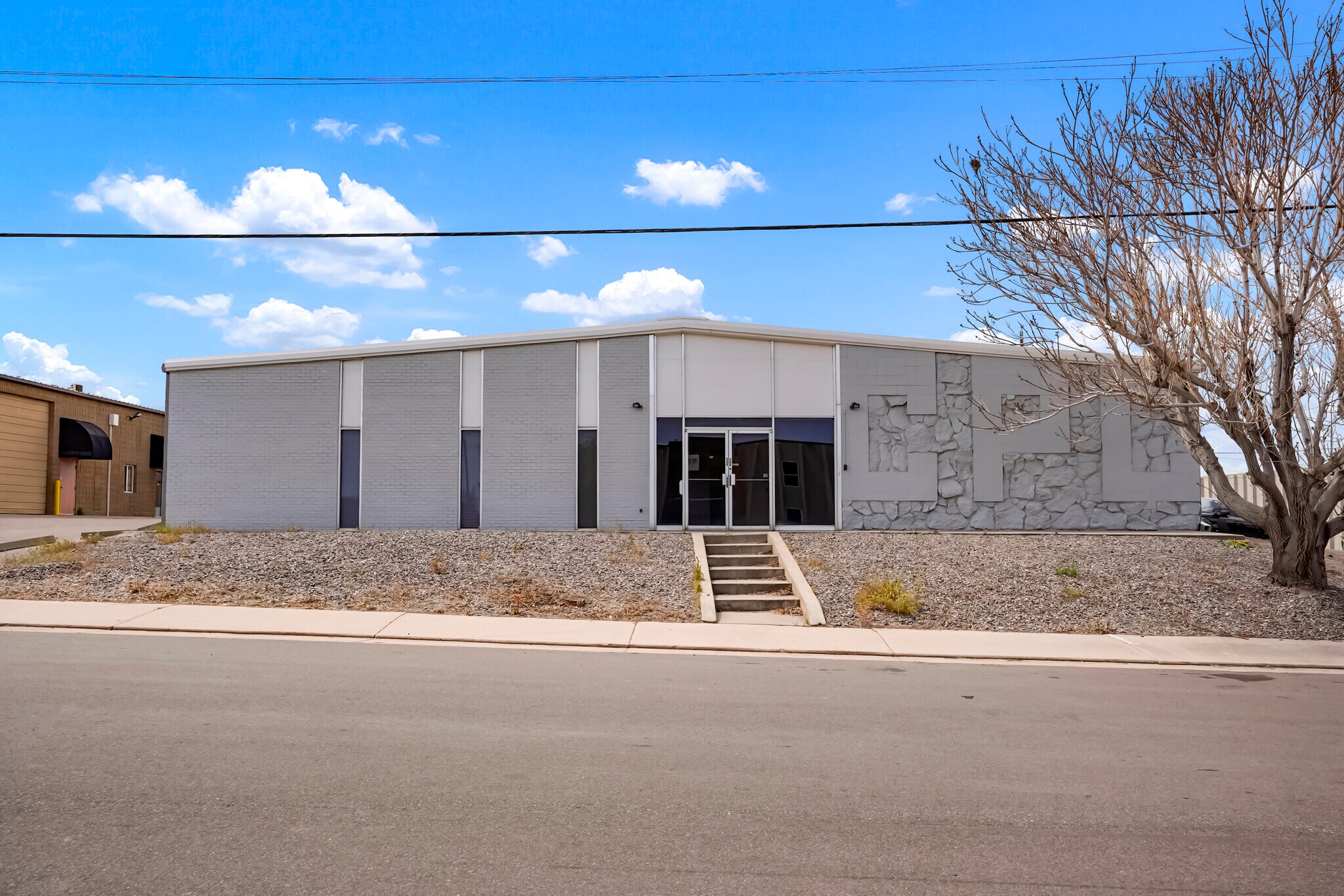 1900 W Yale Ave, Englewood, CO à vendre Photo principale– Image 1 sur 8