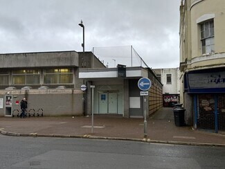 Plus de détails pour 30 Torquay Rd, Paignton - Local commercial à louer