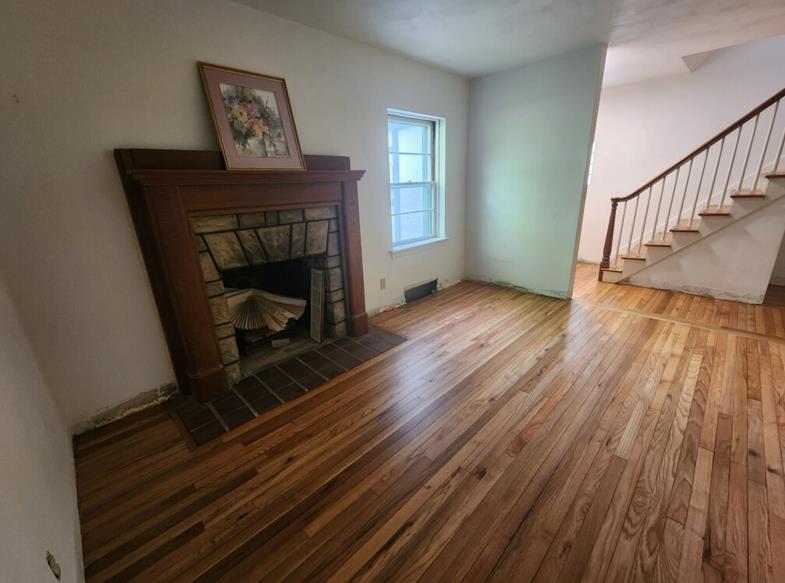 404 S Clay Ave, Kirkwood, MO à louer - Photo de l’immeuble – Image 2 sur 14