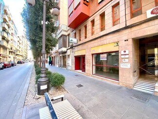Plus de détails pour Local commercial à vendre
