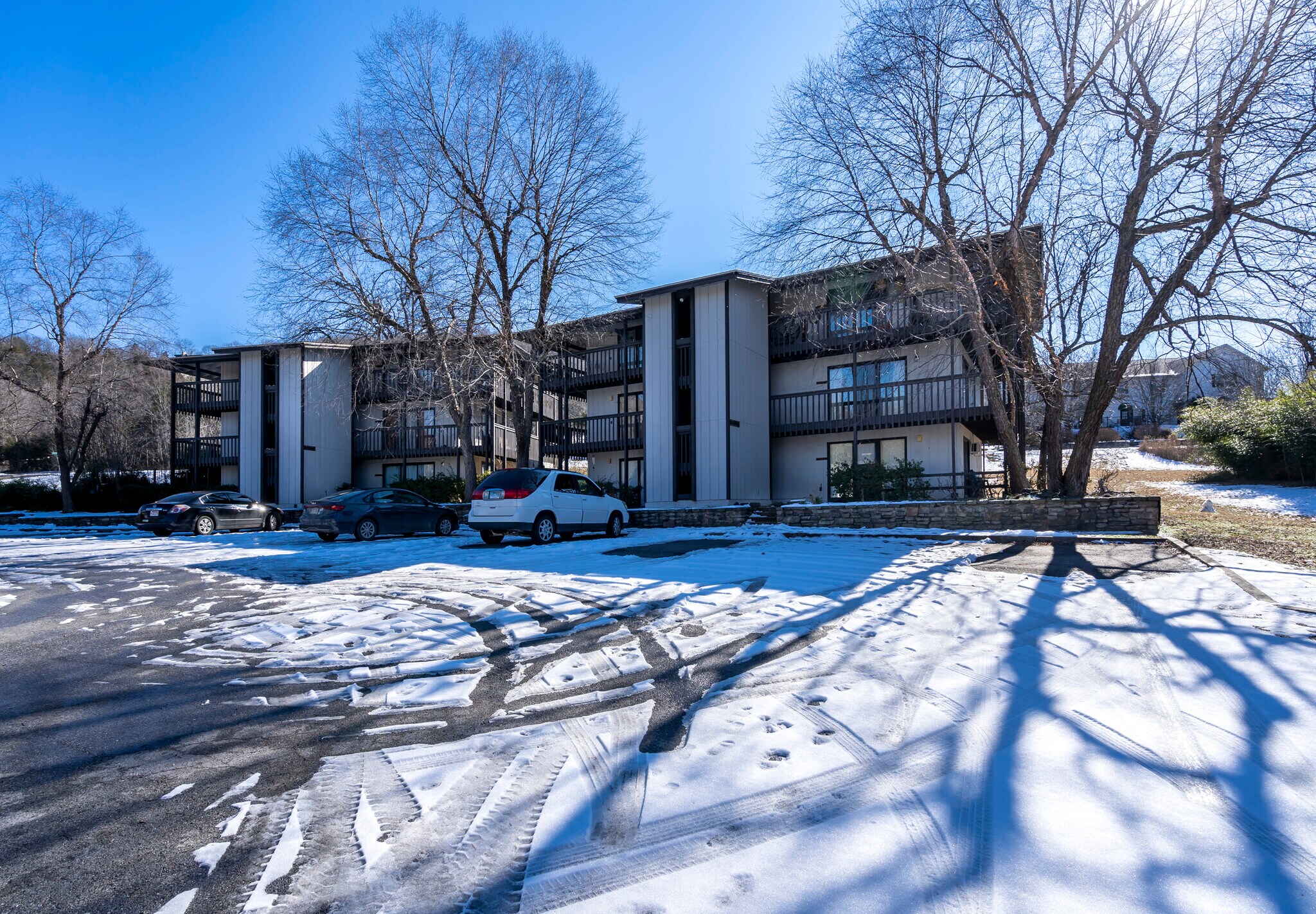 86 Hillside Ave, Holiday Island, AR à vendre Photo principale– Image 1 sur 26
