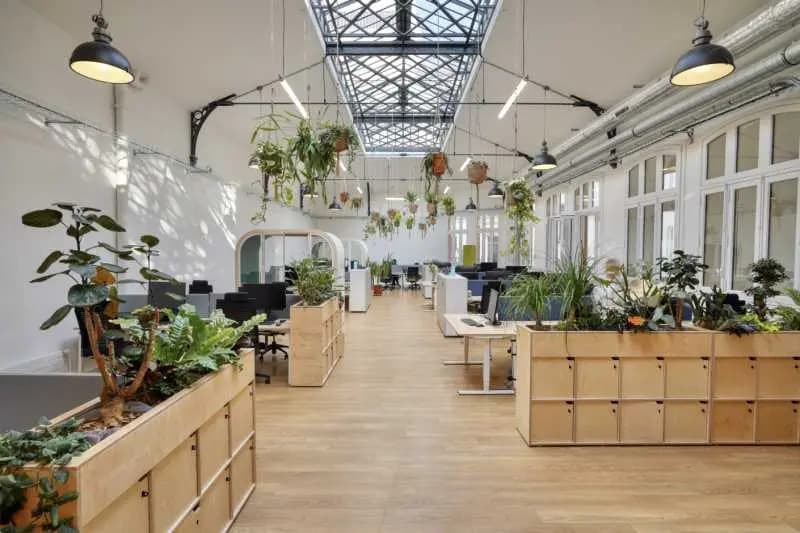 105 Rue La Fayette, Paris à louer - Photo de l’immeuble – Image 1 sur 1