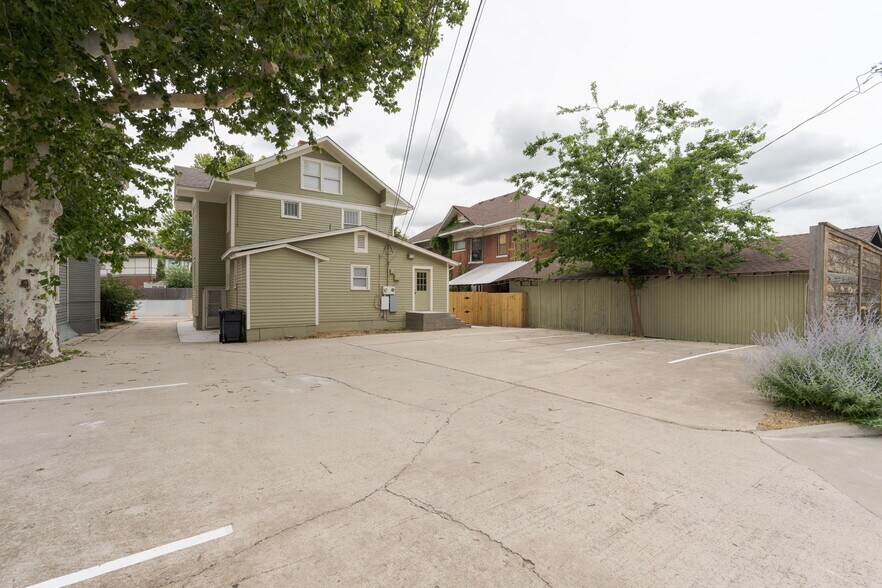 1605 N Classen Dr, Oklahoma City, OK à vendre - Photo de l’immeuble – Image 3 sur 24