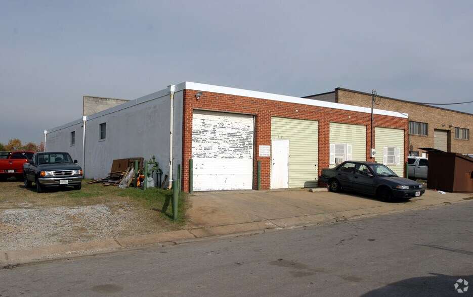 4700 Varnum St, Bladensburg, MD à louer - Photo de l’immeuble – Image 2 sur 6