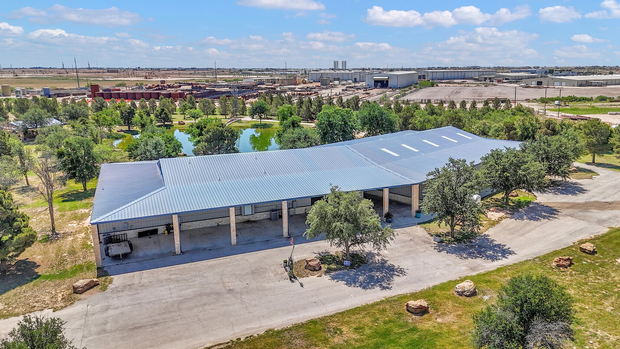2828 Interstate 20, Midland, TX à vendre Photo de l’immeuble– Image 1 sur 92