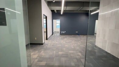 18402 US Highway 281 N, San Antonio, TX à louer - Vidéo sur l’annonce professionnelle 