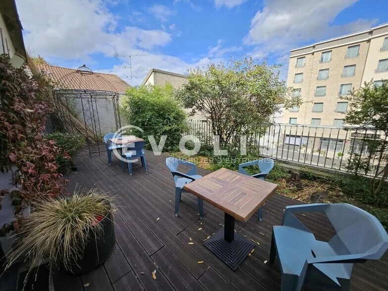 Bureau dans Ivry-sur-Seine à vendre - Photo de l’immeuble – Image 1 sur 25