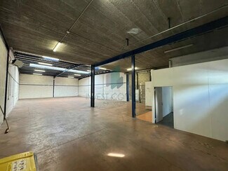 Plus de détails pour Bureau, Local d'activités à louer