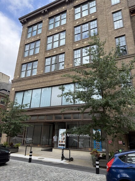 11 N 2nd St, Philadelphia, PA à vendre - Photo de l’immeuble – Image 1 sur 20