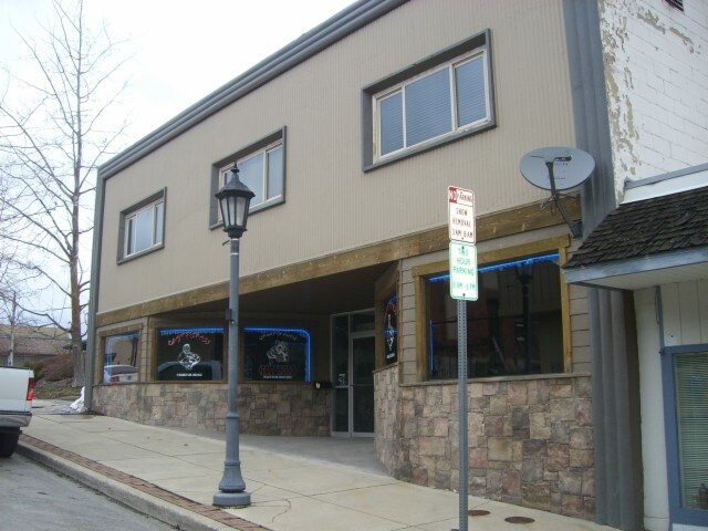 8 E McKinley Ave, Kellogg, ID à louer - Photo principale – Image 1 sur 14