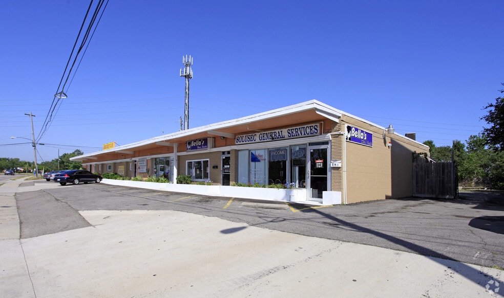 401-415 Edgebrook Dr, Houston, TX à louer - Photo principale – Image 2 sur 20