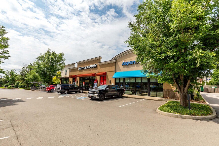 2711 Medical Center Pky, Murfreesboro, TN à vendre - Photo de l’immeuble – Image 2 sur 22