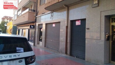 Local commercial dans Ibi, Alicante à louer Photo intérieure– Image 1 sur 5
