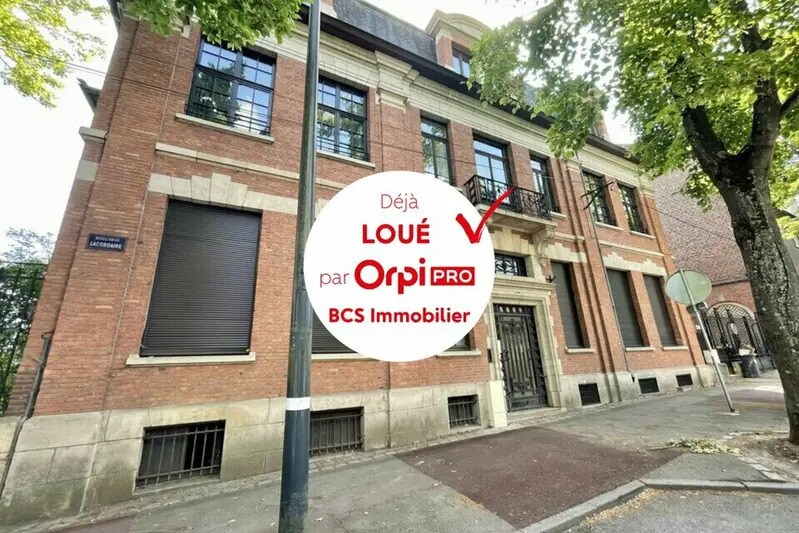 Bureau dans Roubaix à louer - Photo de l’immeuble – Image 1 sur 4