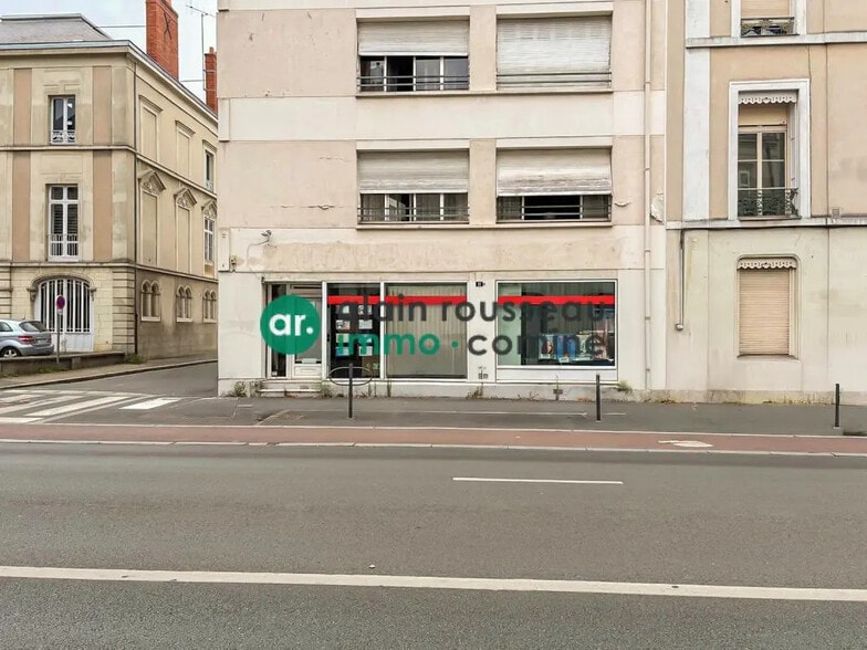 Local commercial dans Angers à louer - Photo de l’immeuble – Image 1 sur 4