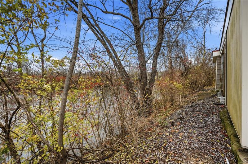 420 Montgomery Ave, New Castle, PA à vendre - Autre – Image 2 sur 2