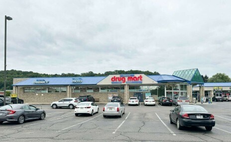 3015 N Wooster Ave, Dover, OH à louer - Photo de l’immeuble – Image 2 sur 5